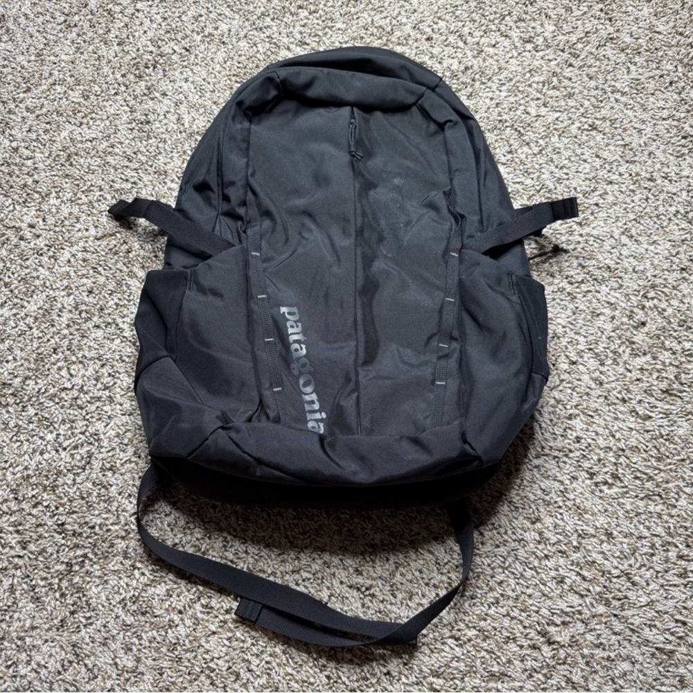 Patagonia Refugio 28L Black Men's Backpack